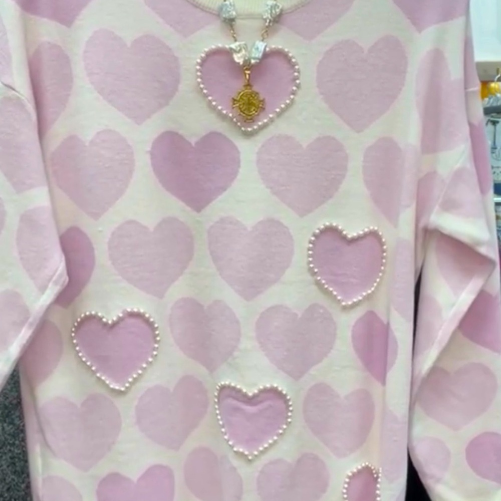 JOH Pink Women's White Pearl Heart Shaped Round Neck Sweater Soft L/S Small NEW - Picture 4 of 12